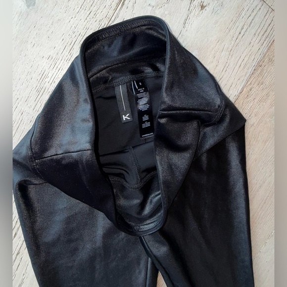 NWOT Koral Lustrous Infinity HR Legging Sold Out Size: Small inseam 25” - Picture 14 of 16